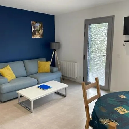 Les Du Paradis Apartment *