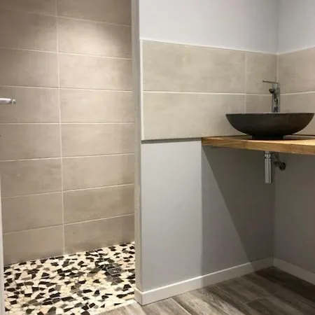 Les Du Paradis Apartment Murol