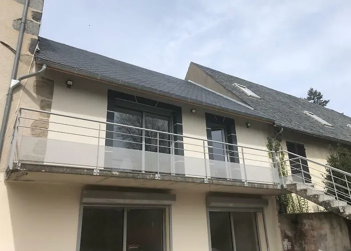 Les Du Paradis * Murol